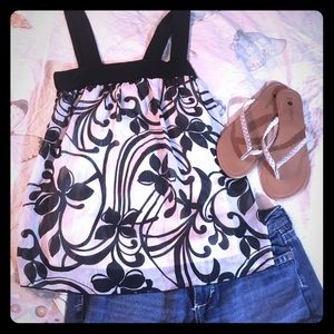 Fun and Sexy Daytrip Top